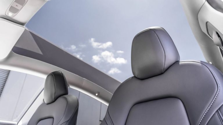 panoramic sunroof